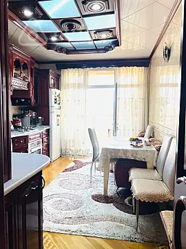 Satılır 4 otaqlı yeni tikili 153 m²