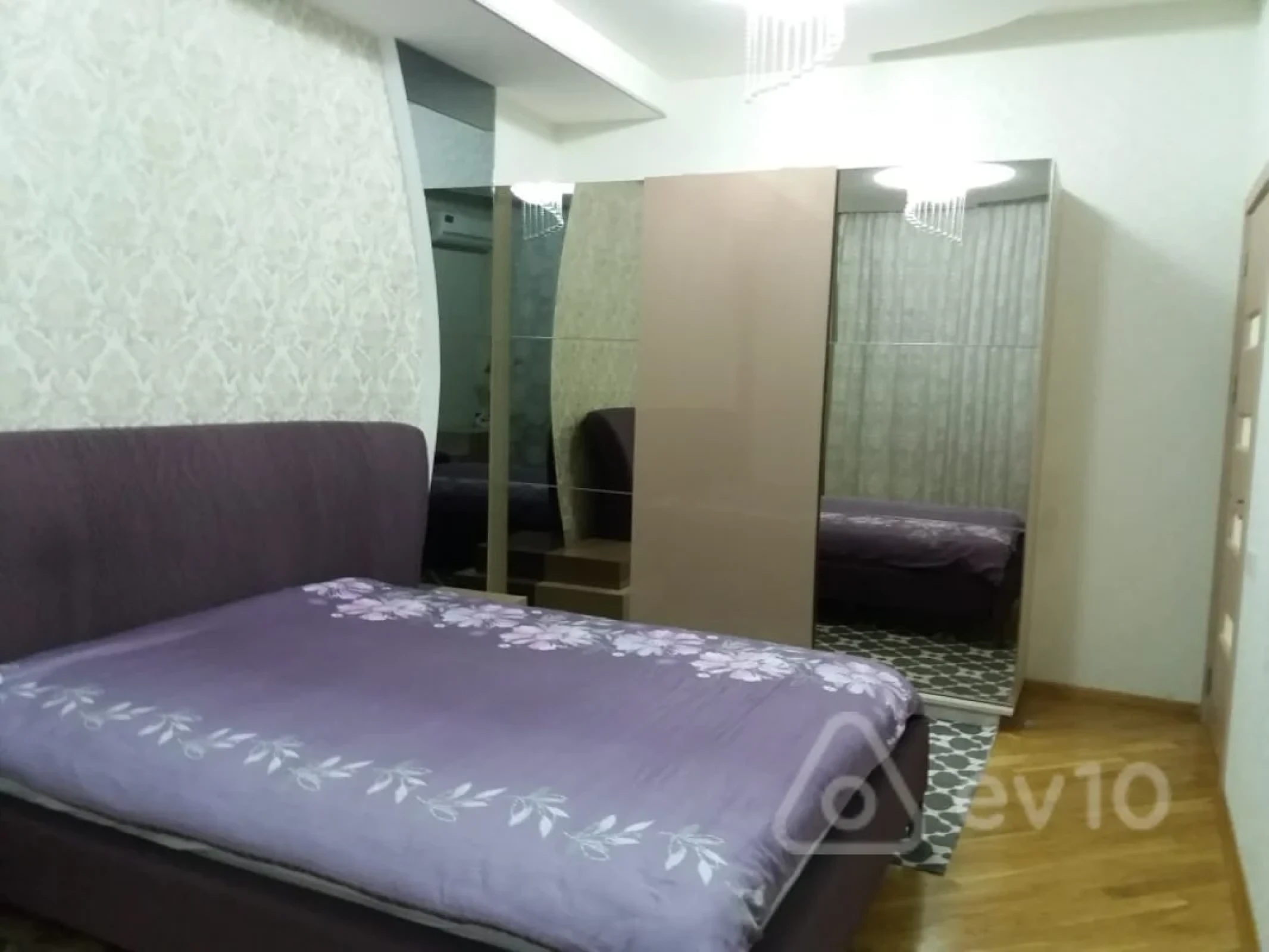 Kirayə verilir 3 otaqlı yeni tikili 100 m²