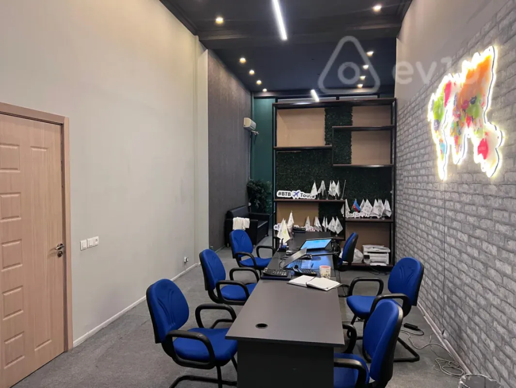 Kirayə verilir 3 otaqlı ofis 80 m²