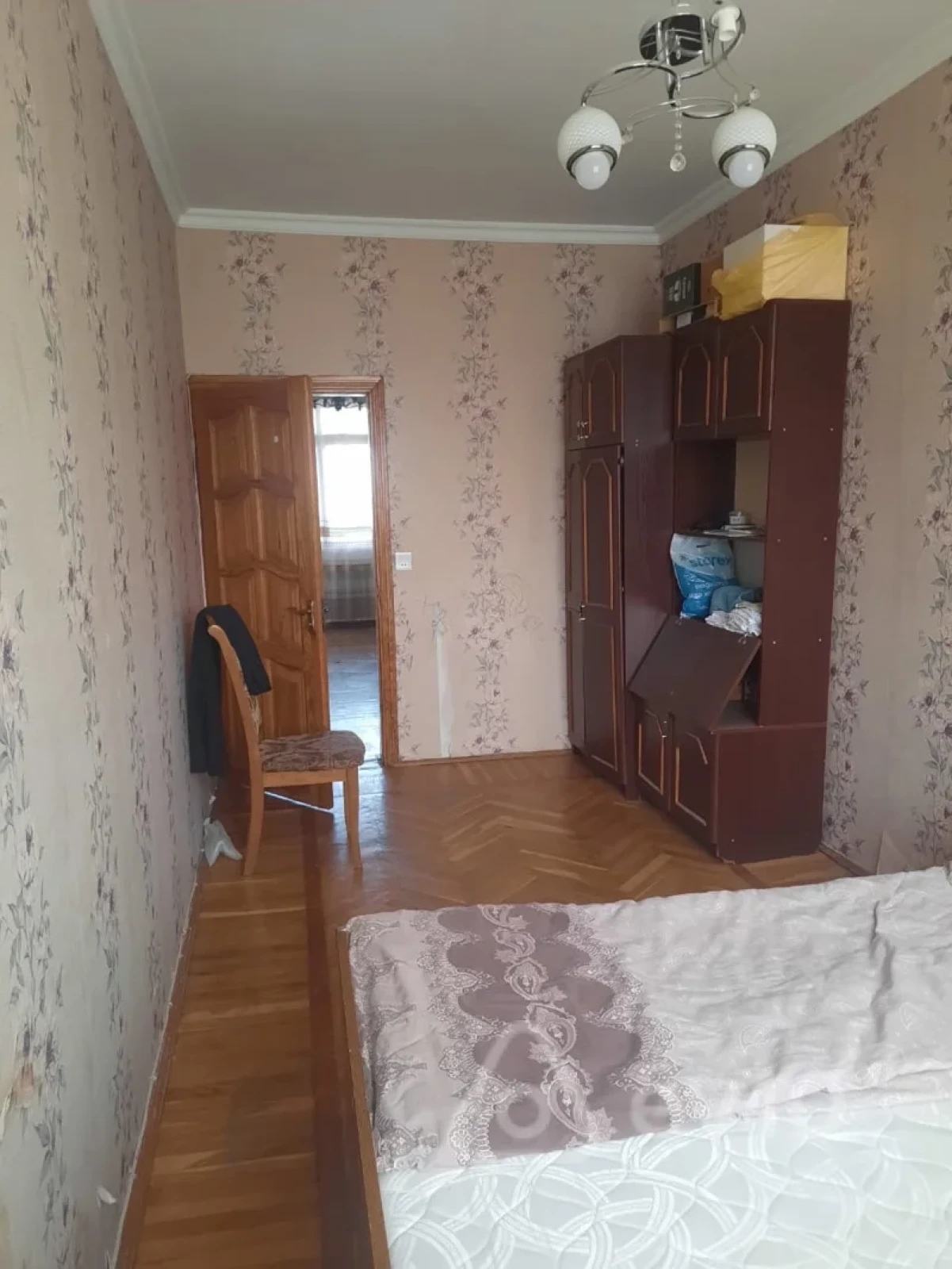 Kirayə verilir 2 otaqlı köhnə tikili 50 m²