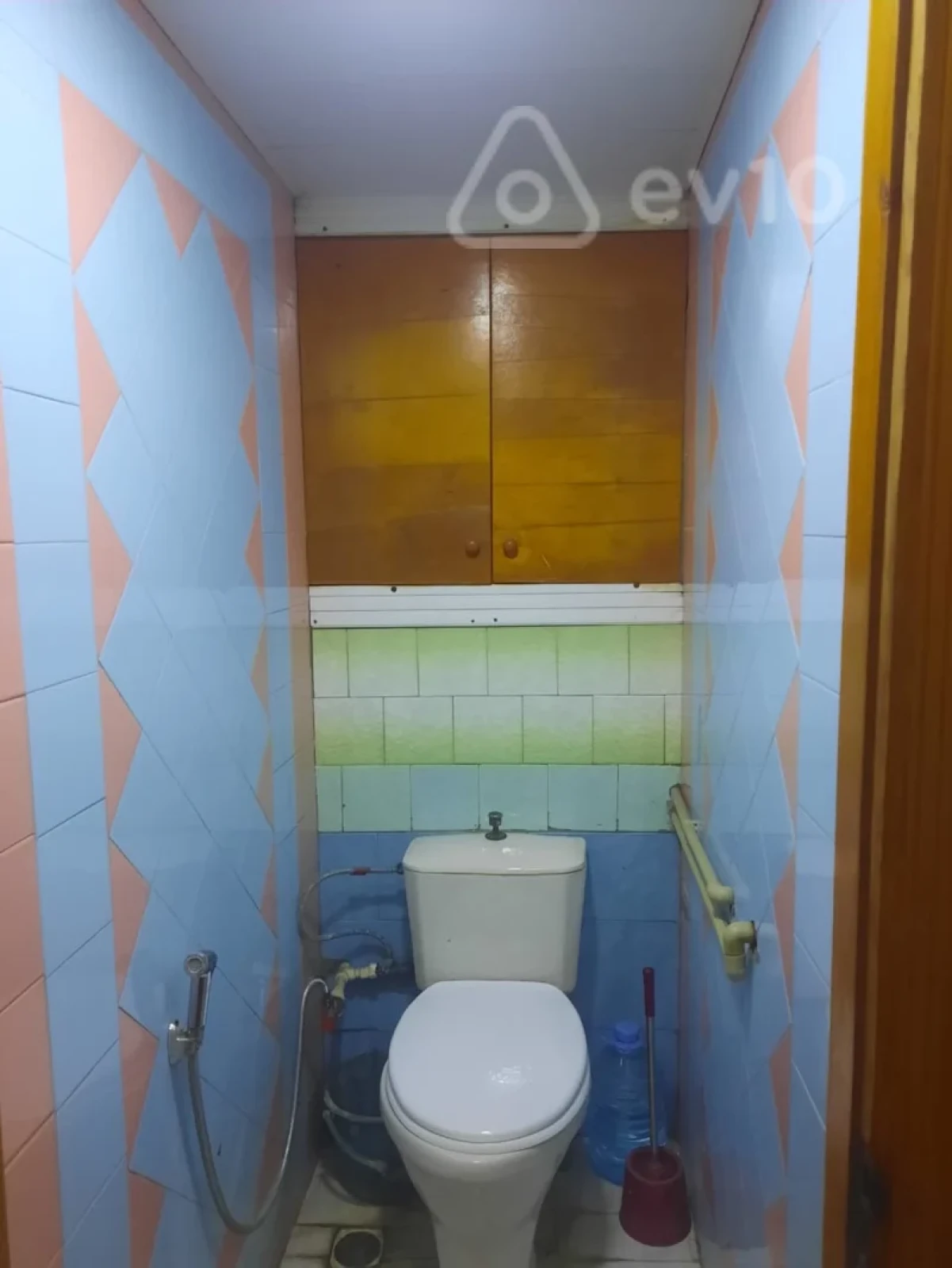 Kirayə verilir 2 otaqlı köhnə tikili 50 m²