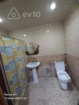 Kirayə verilir 2 otaqlı yeni tikili 80 m²