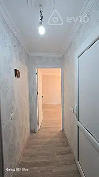 Satılır 2 otaqlı köhnə tikili 42 m²