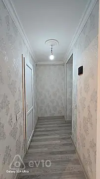 Satılır 2 otaqlı köhnə tikili 42 m²