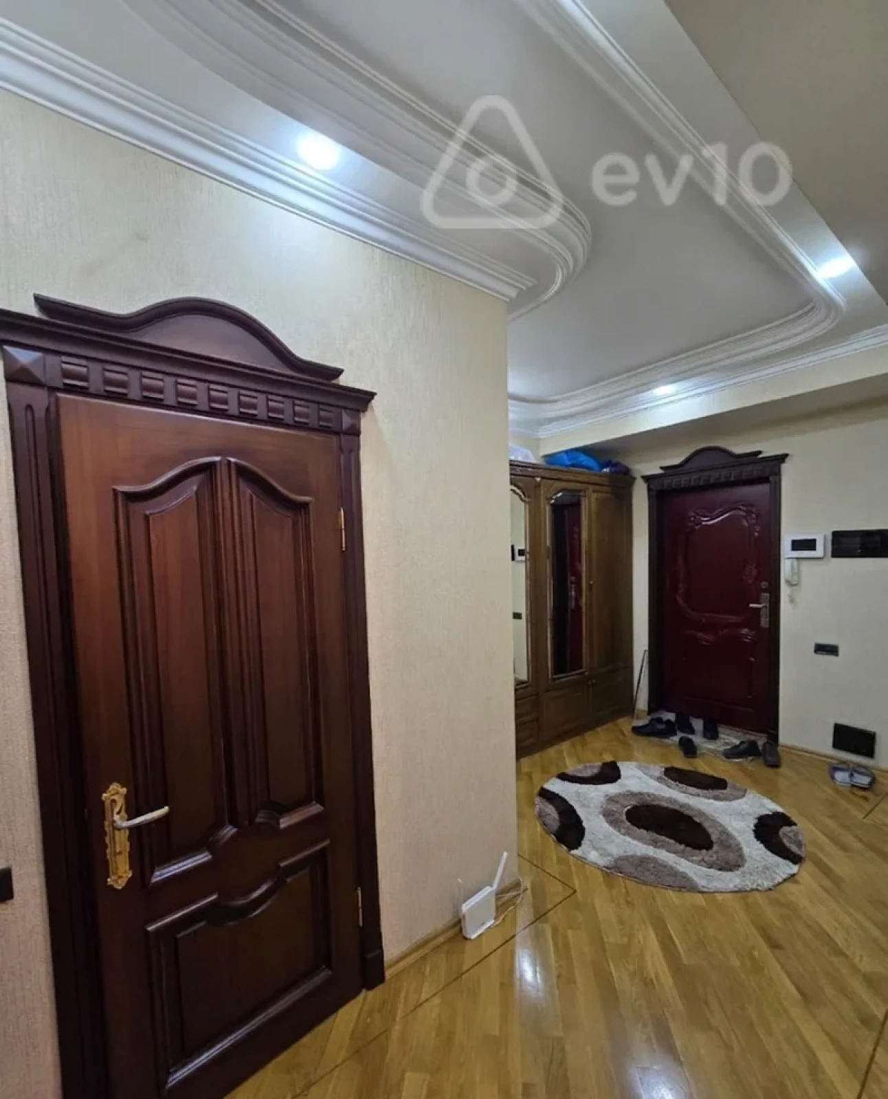 Satılır 3 otaqlı yeni tikili 118 m²