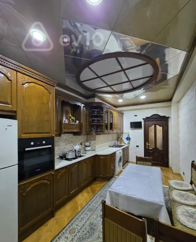 Satılır 3 otaqlı yeni tikili 118 m²