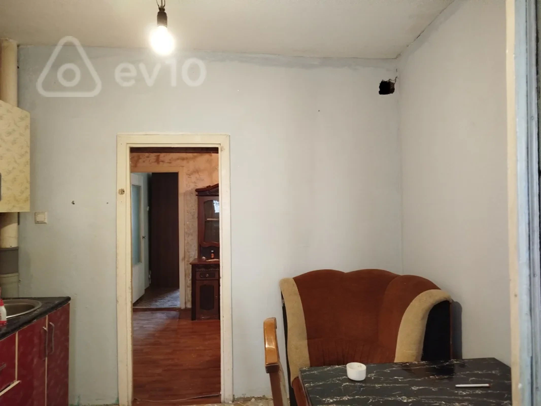 Kirayə verilir 3 otaqlı köhnə tikili 70 m²