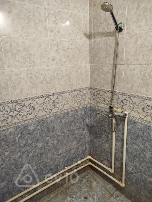 Kirayə verilir 3 otaqlı köhnə tikili 70 m²