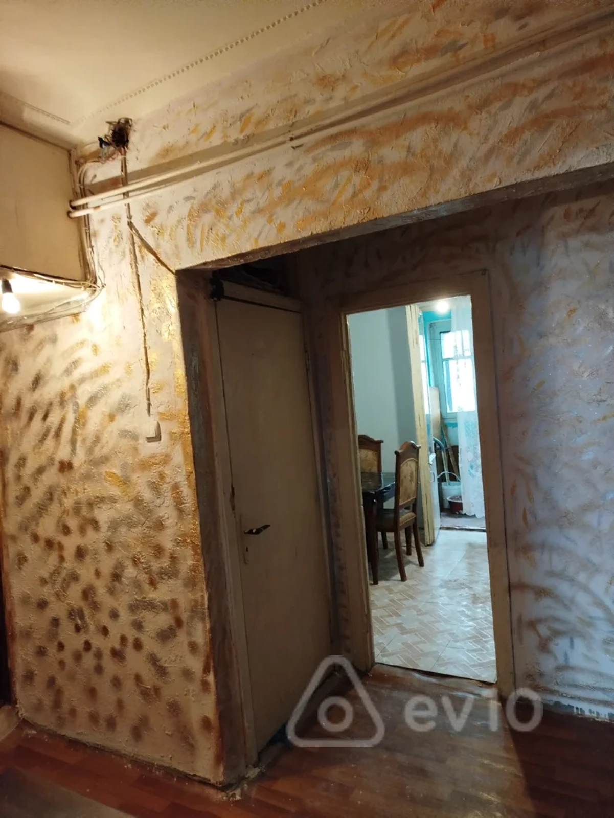 Kirayə verilir 3 otaqlı köhnə tikili 70 m²