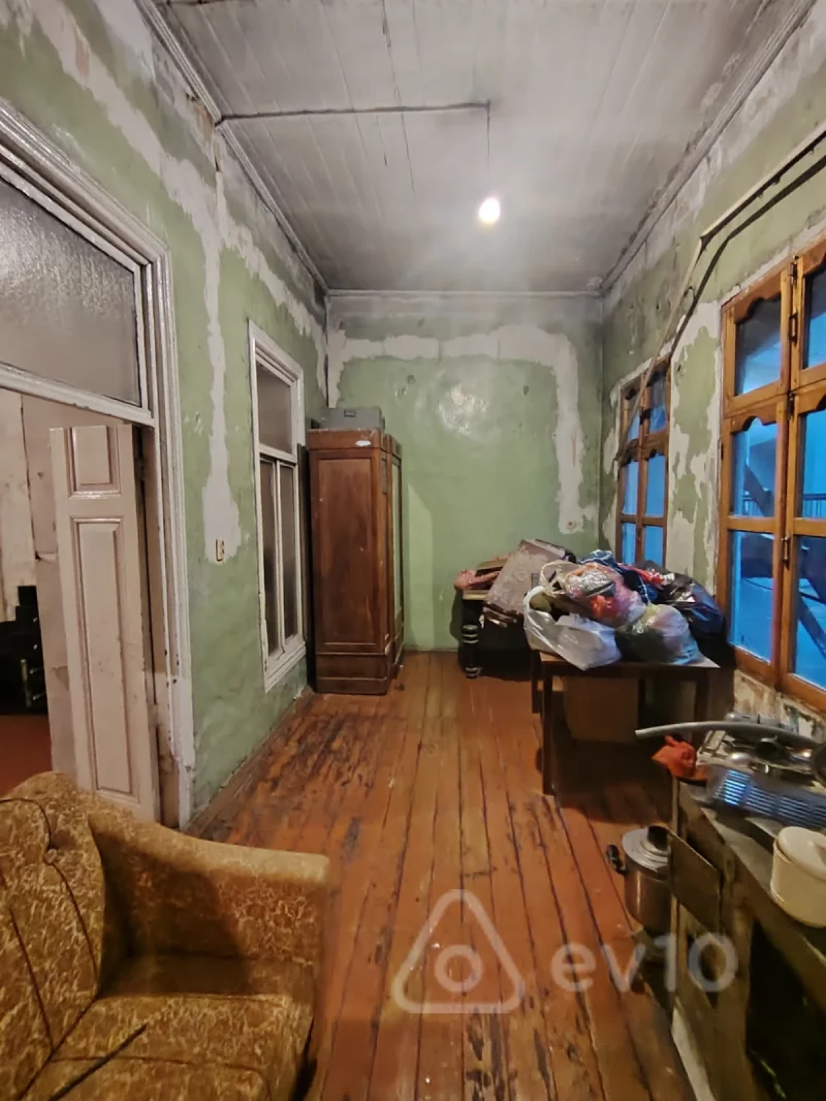 Satılır 4 otaqlı həyət evi 5 m²