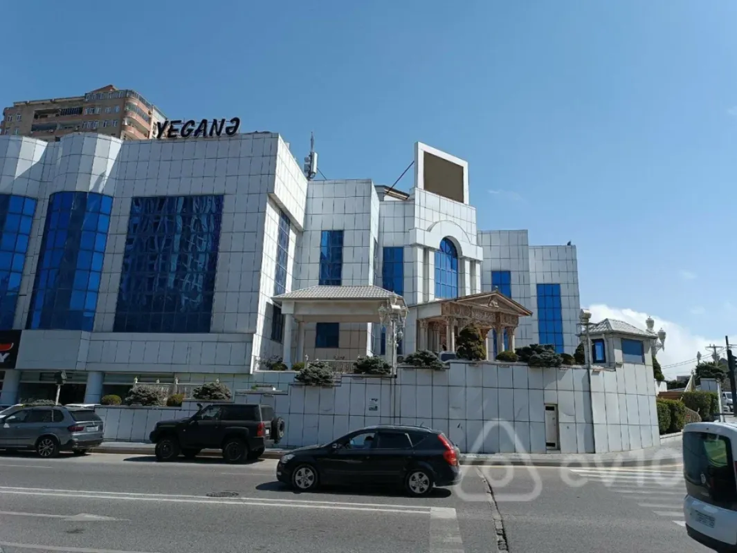 Kirayə verilir 2 otaqlı köhnə tikili 40 m²