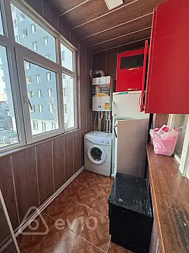 Kirayə verilir 3 otaqlı köhnə tikili 50 m²