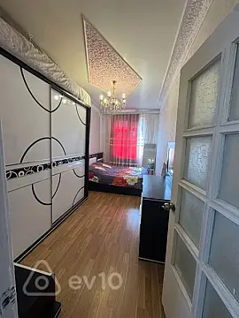 Kirayə verilir 3 otaqlı köhnə tikili 50 m²