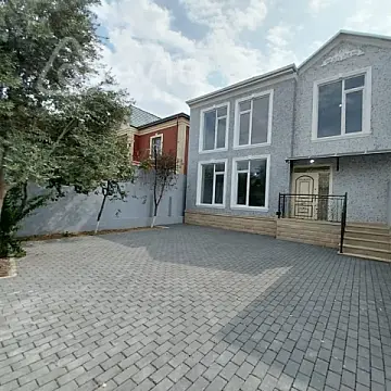 Satılır 5 otaqlı həyət evi 150 m² — Xırdalan 5 otaq 150.00 m²