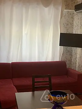 Kirayə verilir 2 otaqlı yeni tikili 60 m²