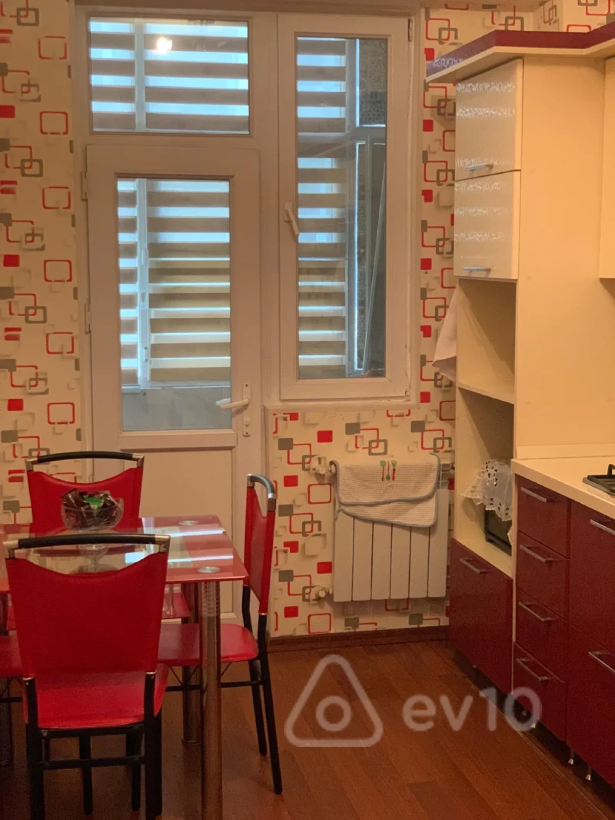 Kirayə verilir 2 otaqlı yeni tikili 60 m²