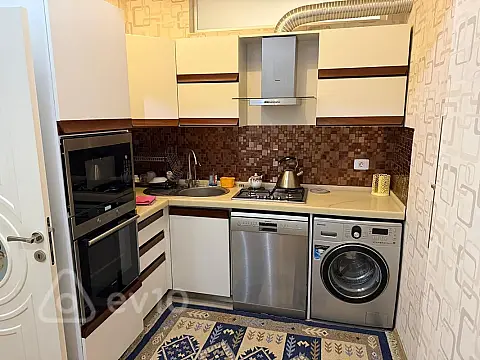 Kirayə verilir 4 otaqlı yeni tikili 110 m²