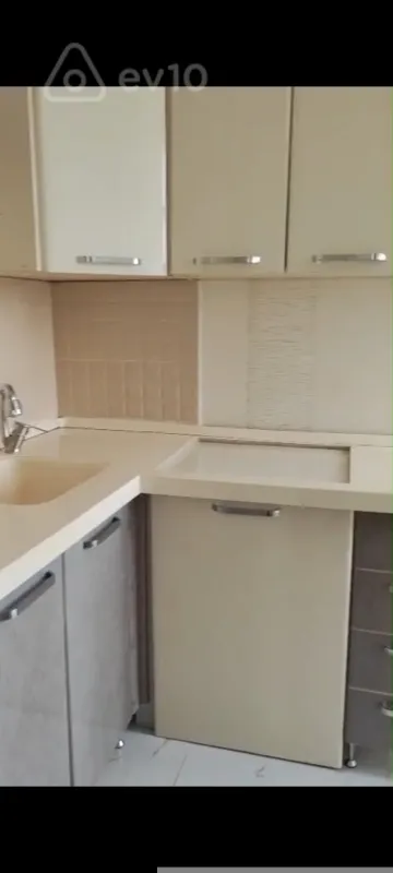 Kirayə verilir 2 otaqlı yeni tikili 55 m²