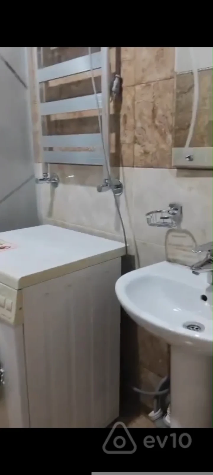 Kirayə verilir 2 otaqlı yeni tikili 55 m²