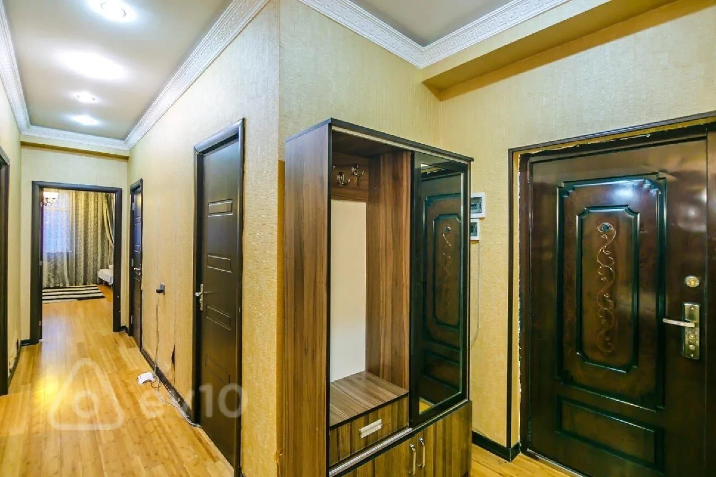 Kirayə verilir 3 otaqlı yeni tikili 70 m²