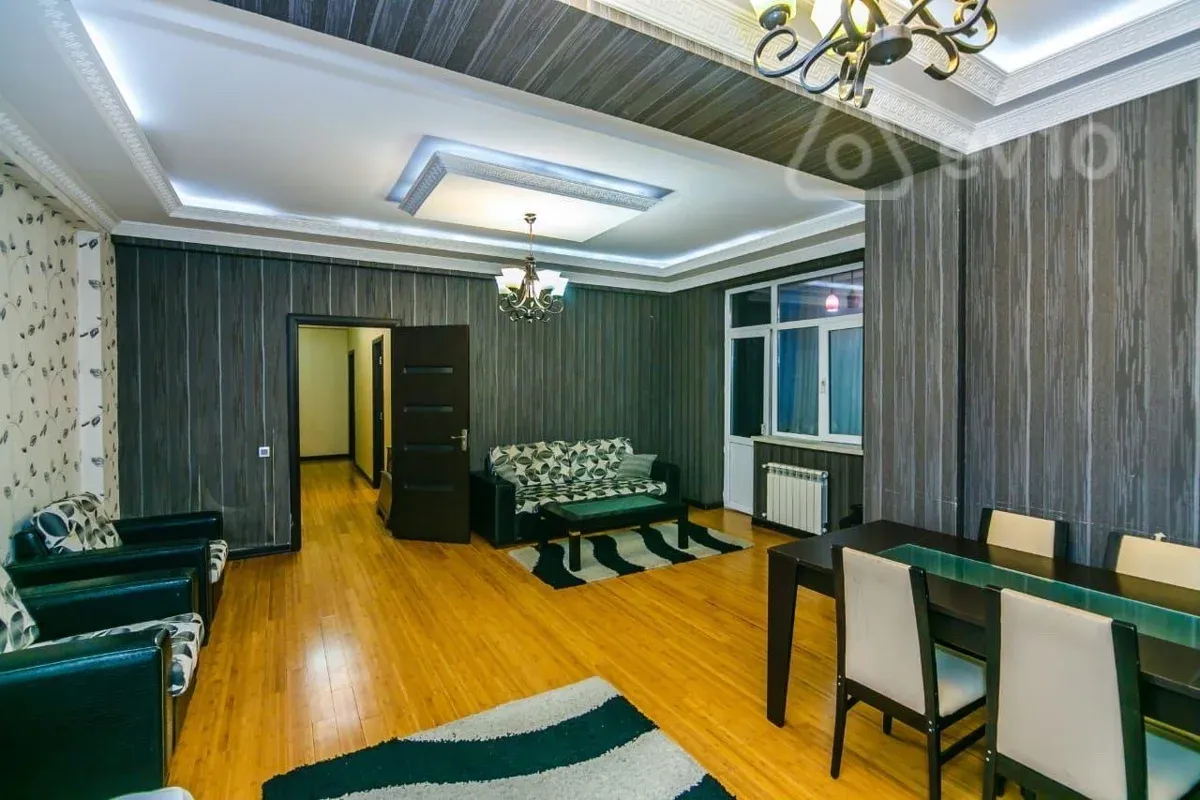 Kirayə verilir 3 otaqlı yeni tikili 70 m²