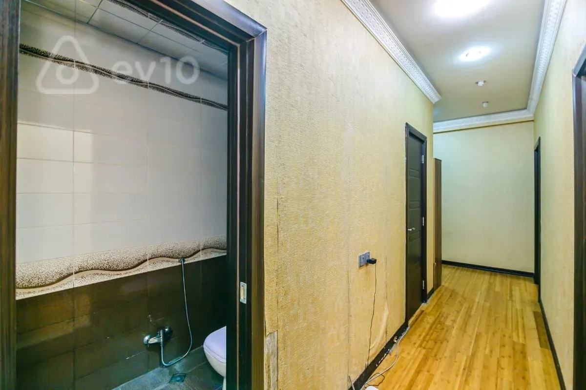 Kirayə verilir 3 otaqlı yeni tikili 70 m²