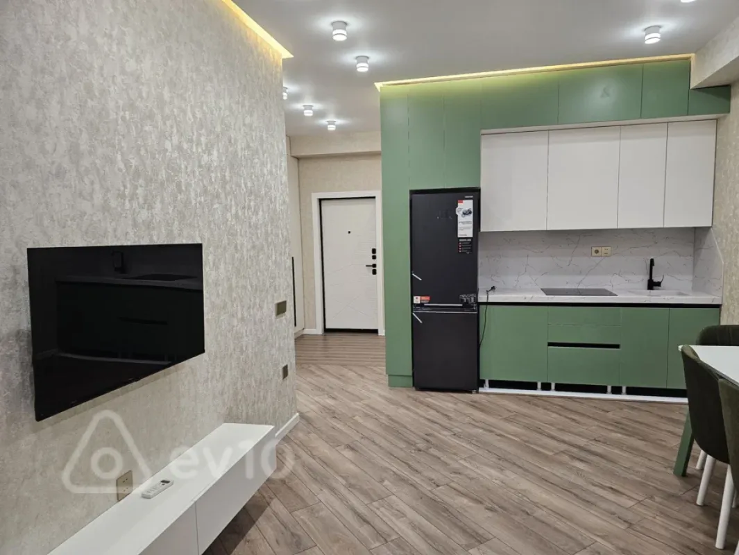 Kirayə verilir 2 otaqlı yeni tikili 54 m²