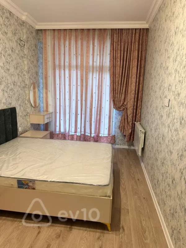 Kirayə verilir 2 otaqlı yeni tikili 58 m²