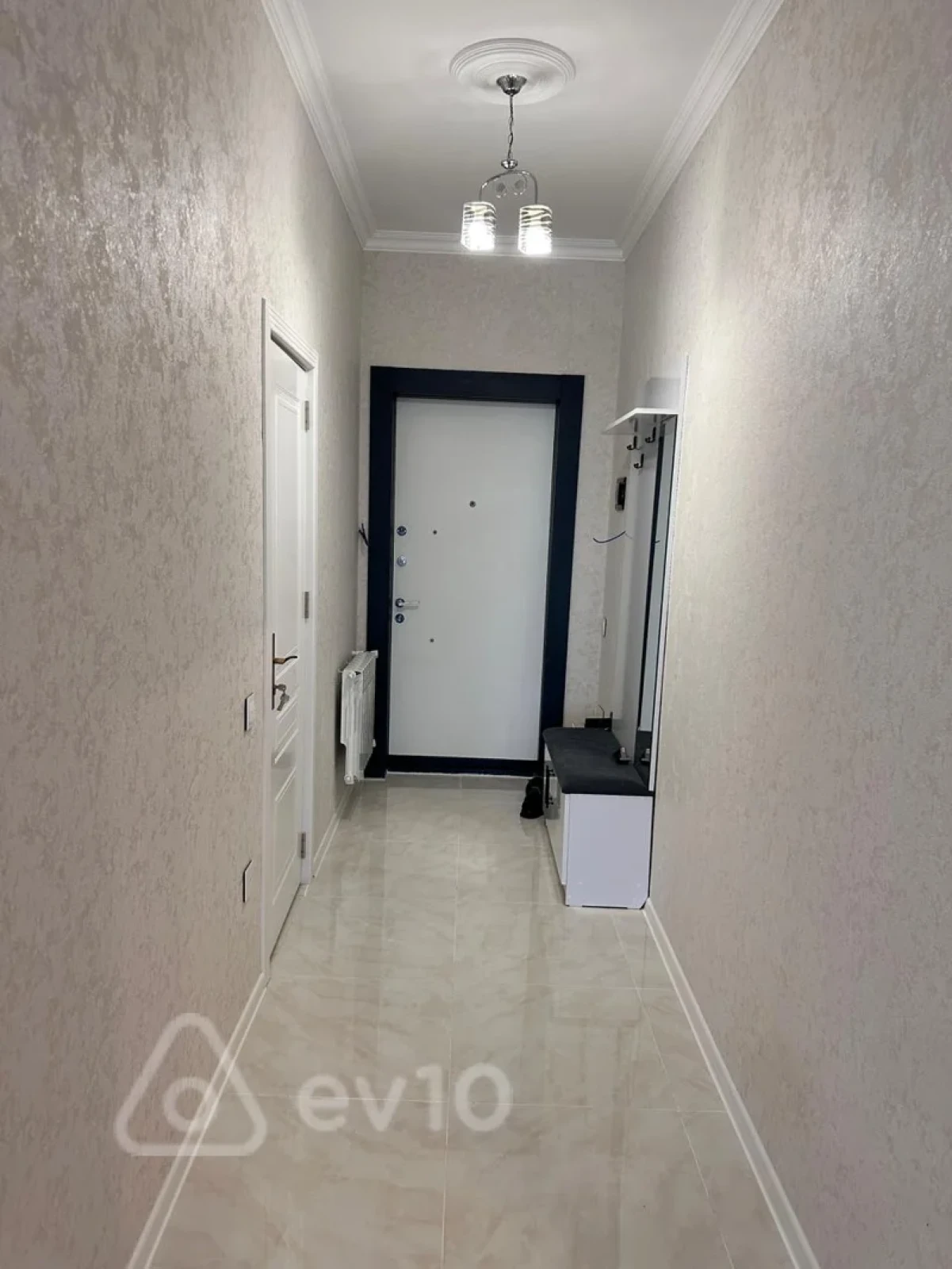 Kirayə verilir 2 otaqlı yeni tikili 58 m²