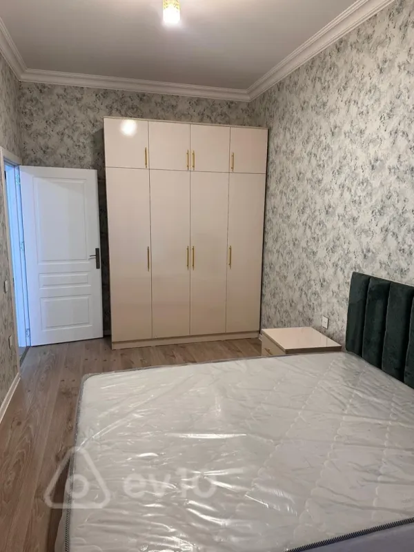 Kirayə verilir 2 otaqlı yeni tikili 58 m²