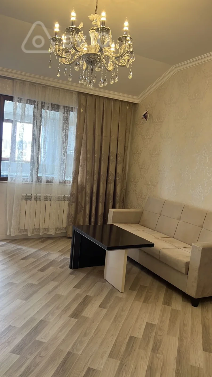 Kirayə verilir 3 otaqlı yeni tikili 110 m²