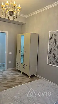 Kirayə verilir 3 otaqlı yeni tikili 110 m²