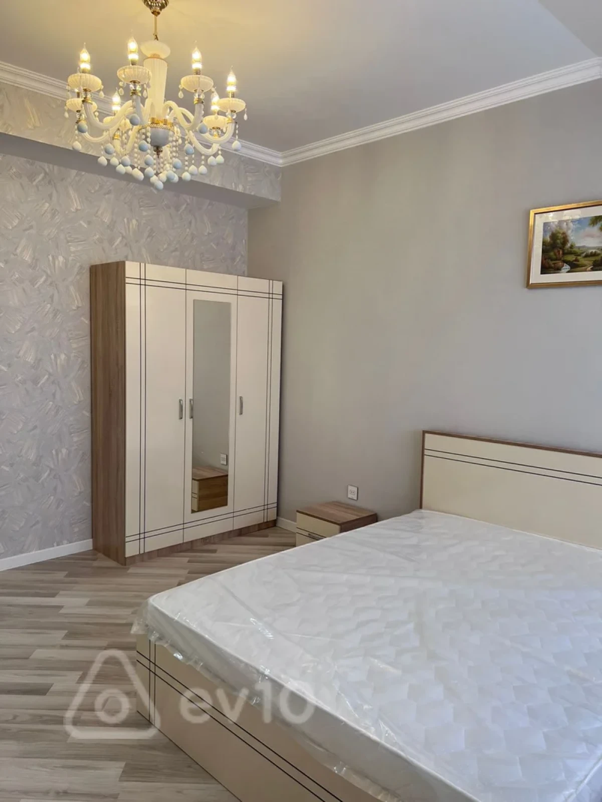 Kirayə verilir 3 otaqlı yeni tikili 110 m²
