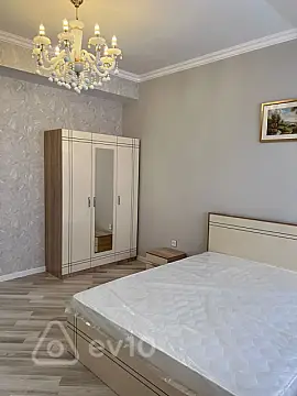 Kirayə verilir 3 otaqlı yeni tikili 110 m²