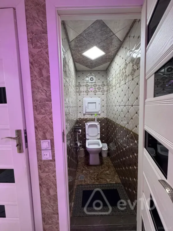 Kirayə verilir 3 otaqlı köhnə tikili 80 m²