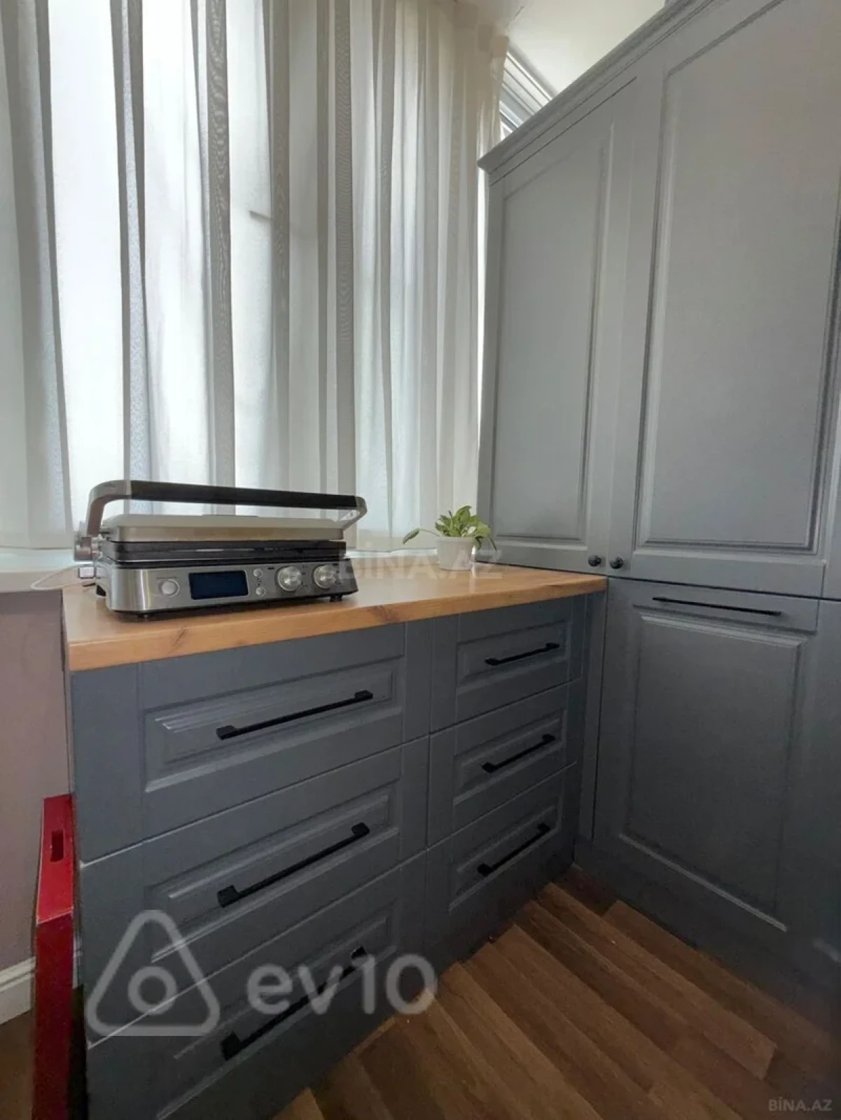 Kirayə verilir 3 otaqlı köhnə tikili 75 m²