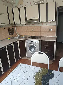 Kirayə verilir 1 otaqlı yeni tikili 56 m²