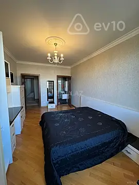 Kirayə verilir 4 otaqlı yeni tikili 175 m²