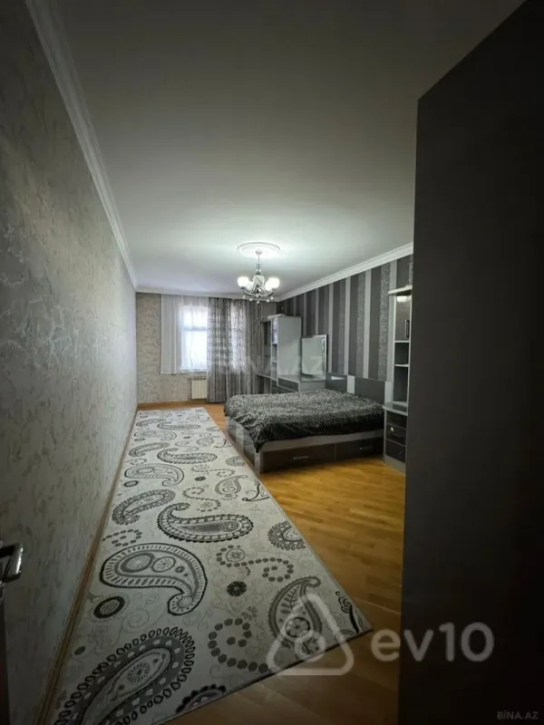 Kirayə verilir 4 otaqlı yeni tikili 175 m²