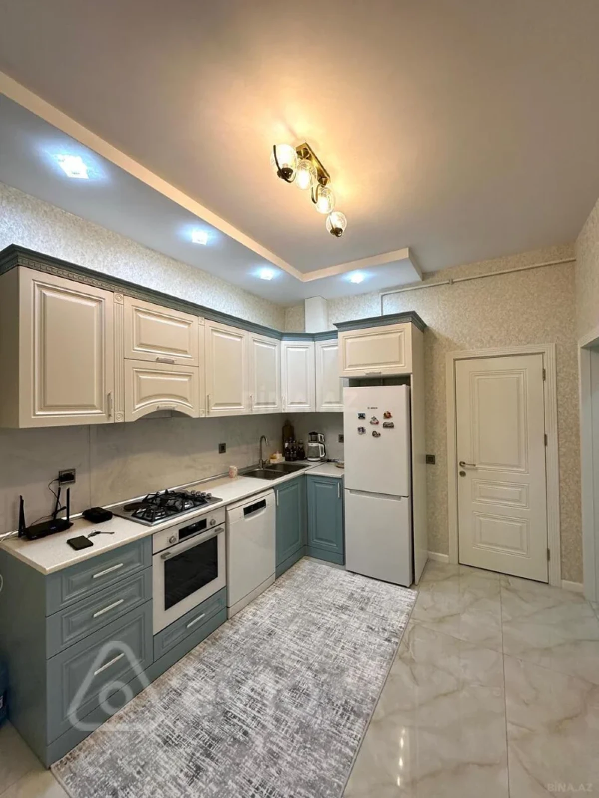 Kirayə verilir 2 otaqlı yeni tikili 58 m²