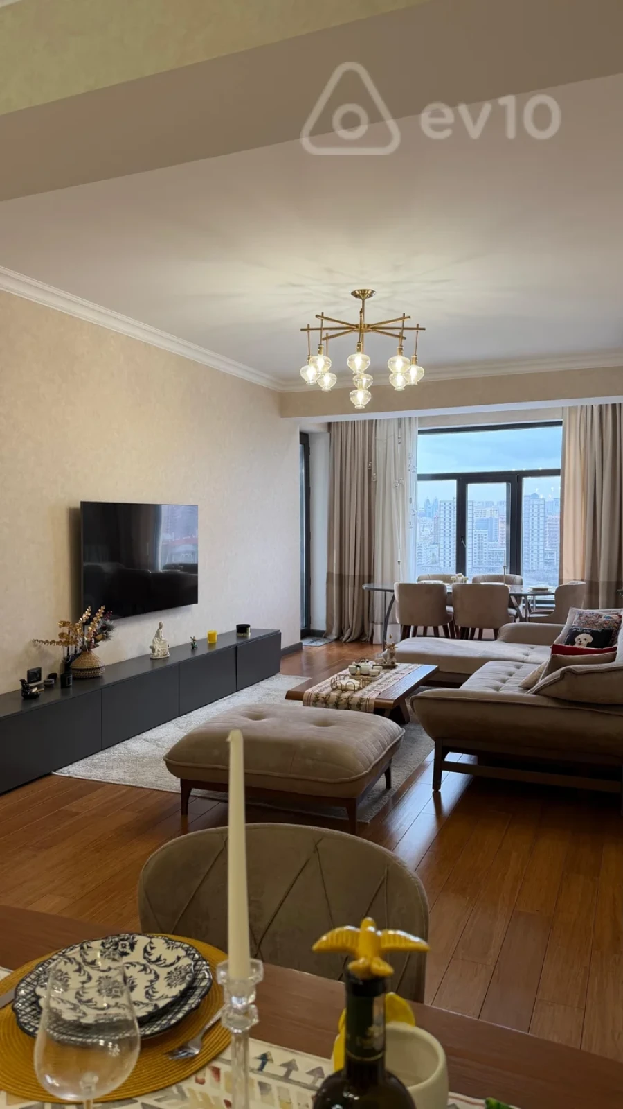 Kirayə verilir 3 otaqlı yeni tikili 126 m²