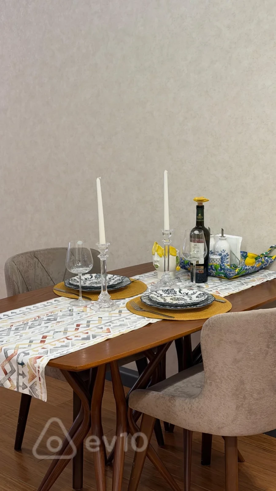 Kirayə verilir 3 otaqlı yeni tikili 126 m²