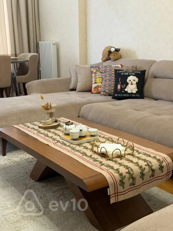 Kirayə verilir 3 otaqlı yeni tikili 126 m²