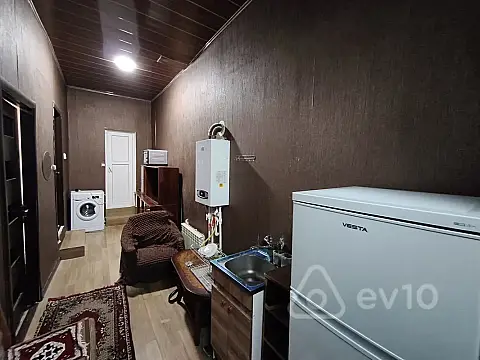 Kirayə verilir 2 otaqlı həyət evi 50 m²