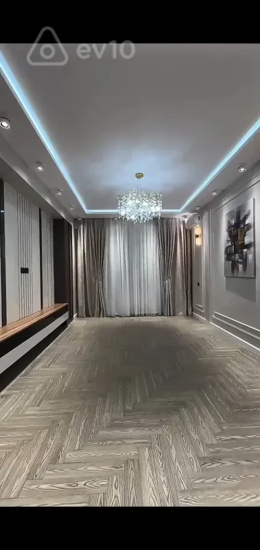 Satılır 3 otaqlı yeni tikili 137 m²