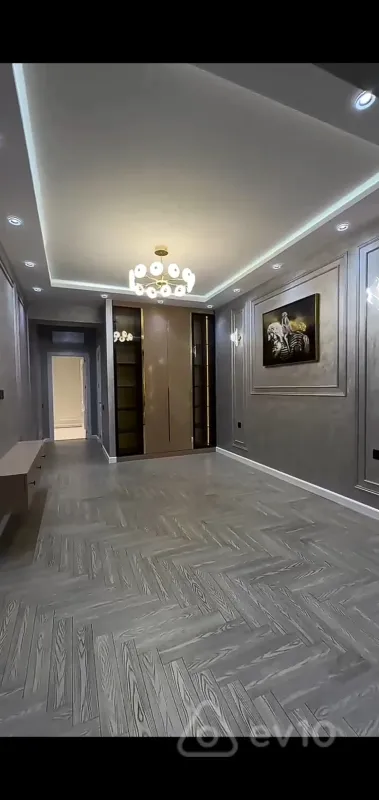 Satılır 3 otaqlı yeni tikili 137 m²