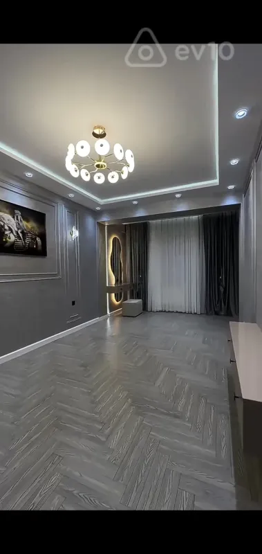 Satılır 3 otaqlı yeni tikili 137 m²