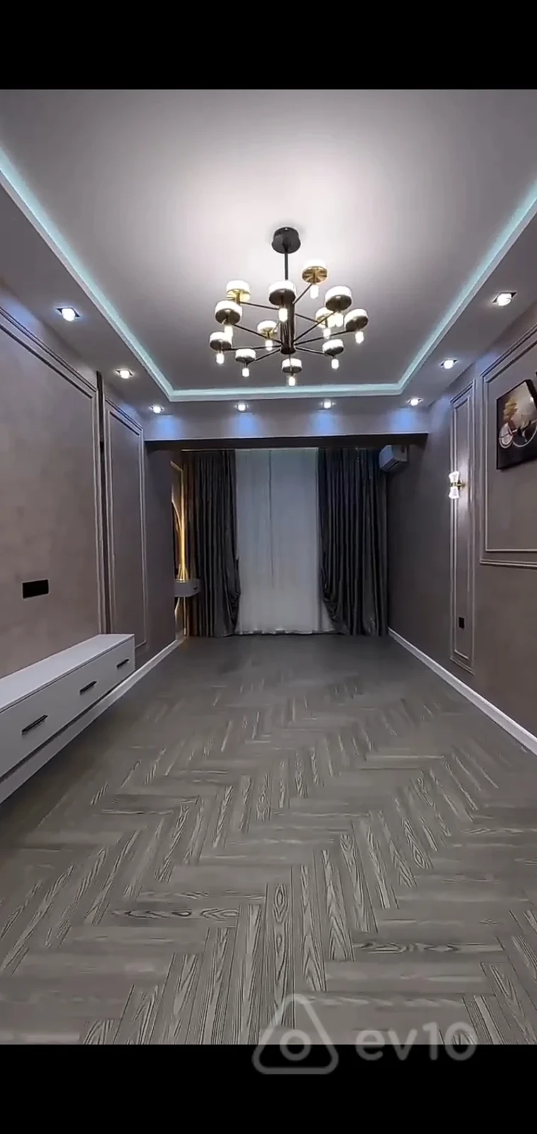 Satılır 3 otaqlı yeni tikili 137 m²
