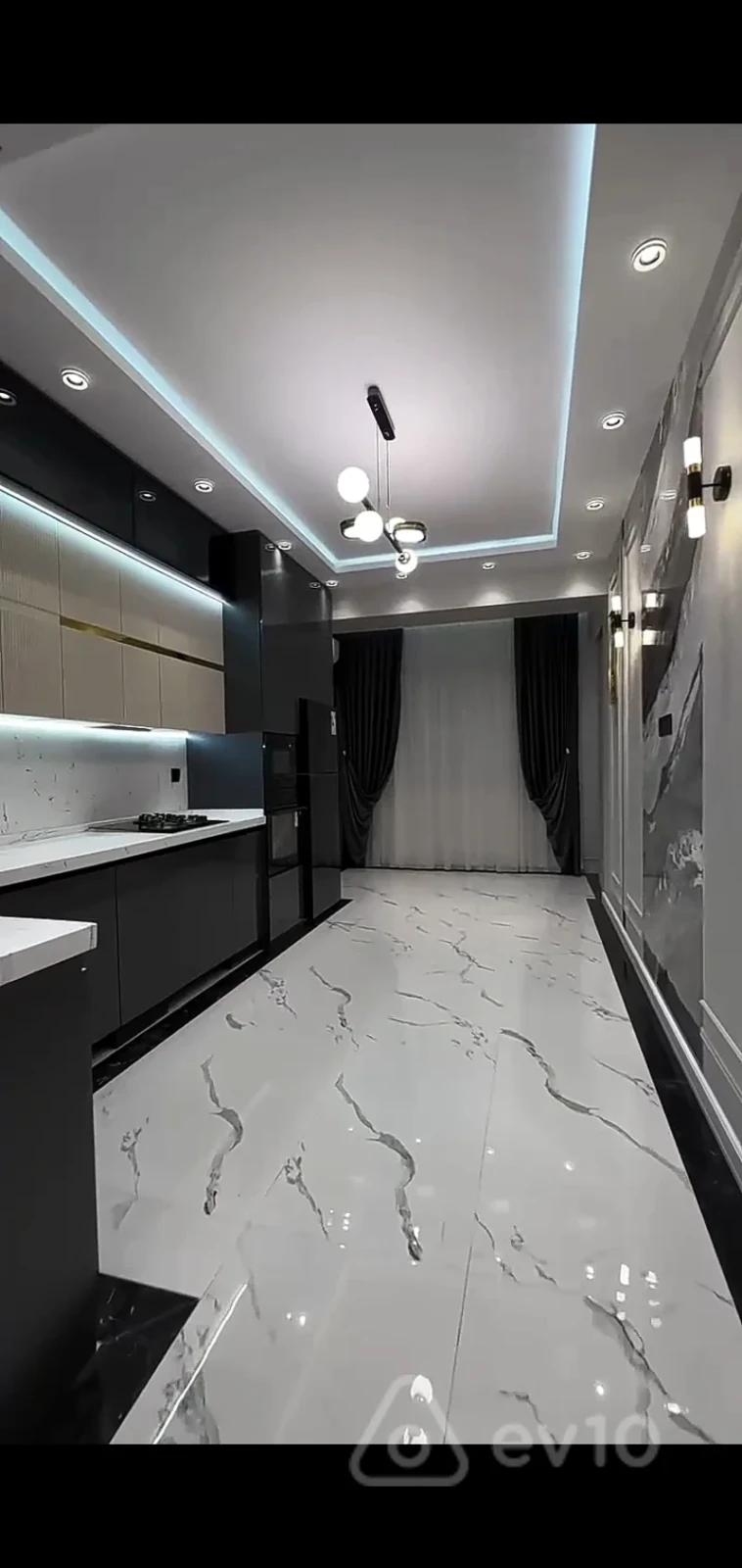Satılır 3 otaqlı yeni tikili 137 m²