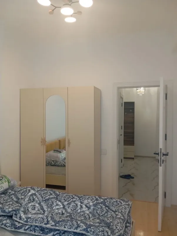 Kirayə verilir 3 otaqlı yeni tikili 90 m²